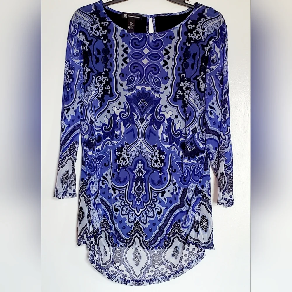 INC Women's Blue Paisley Runched Women's Top - Picture 1 of 3